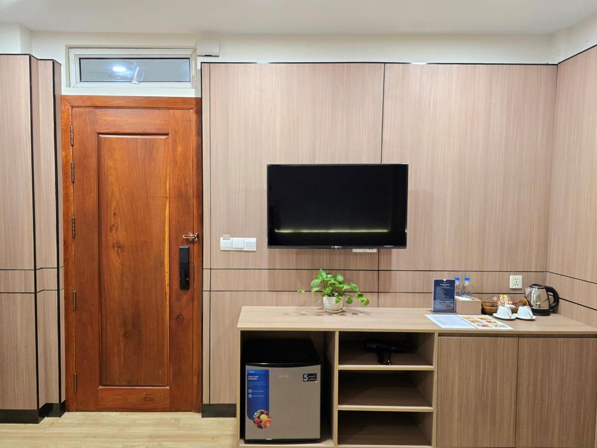 Joli Hotel 金边 外观 照片